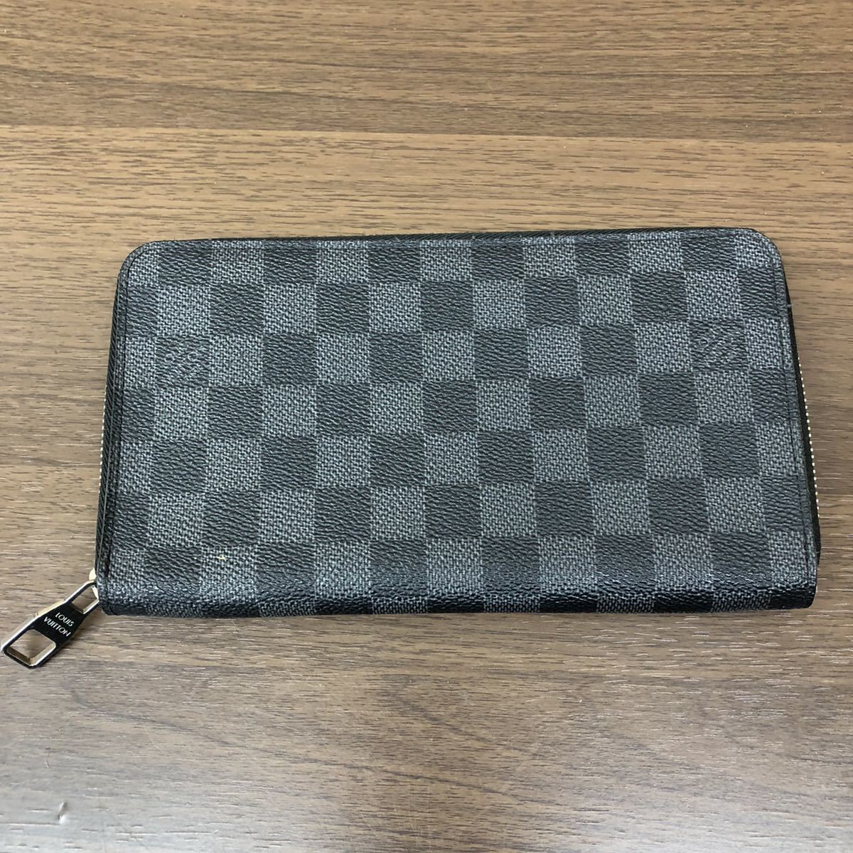 1円スタート LOUIS VUITTON ルイヴィトン ダミエグラフィット ジッピーオーガナイザー 長財布 ラウンドファスナー N63077 メンズ 254