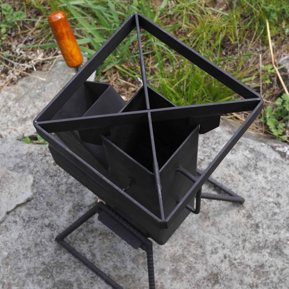 ハイクオリティ ロケットストーブ アウトドア用品 焚き火ソロキャンプ_5