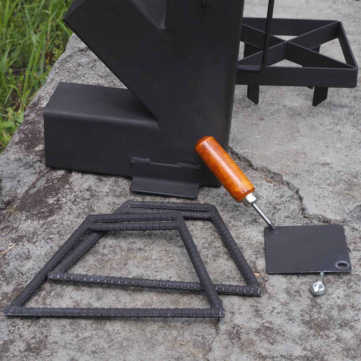 ハイクオリティ ロケットストーブ アウトドア用品 焚き火ソロキャンプ_7