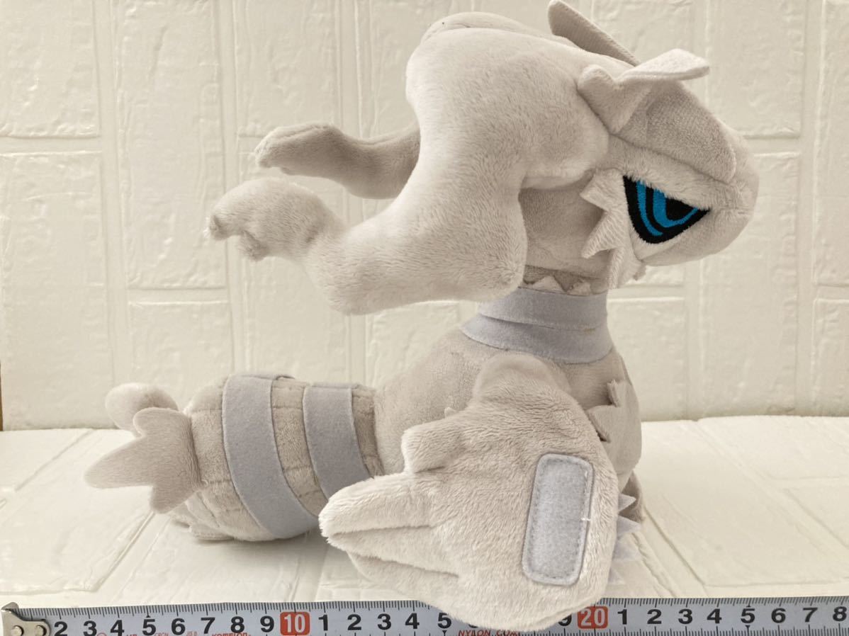ポケモンセンター　2011年　レシラム　ぬいぐるみ　ポケドール