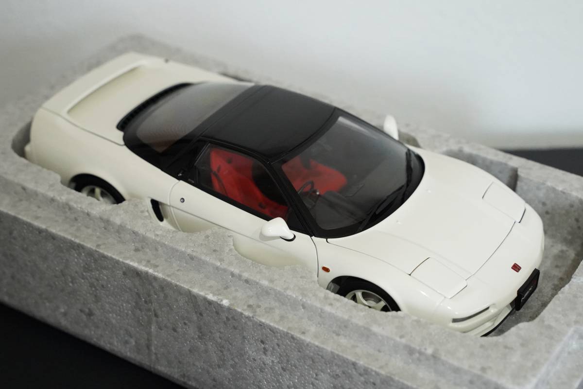 AUTOart Honda NSX Type-R オートアート ホンダ タイプ R 【公式通販】