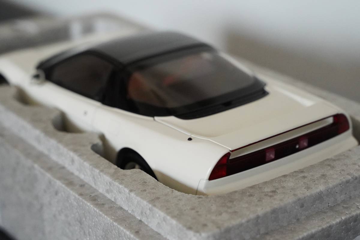 AUTOart Honda NSX Type-R オートアート ホンダ タイプ R 【公式通販】