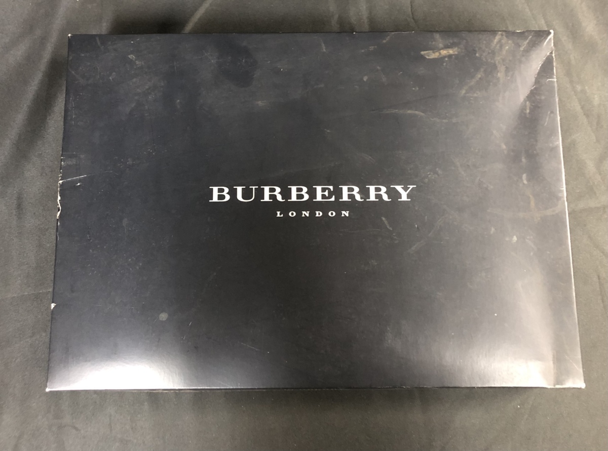 KY29 BURBERRY☆バーバリー☆ブランケット☆ひざ掛け☆冬物☆1円スタート バーバリー ブランケット BURBERRY ベージュ膝掛け ウール（ブランドバーバリー）の通販 羽毛膝掛け