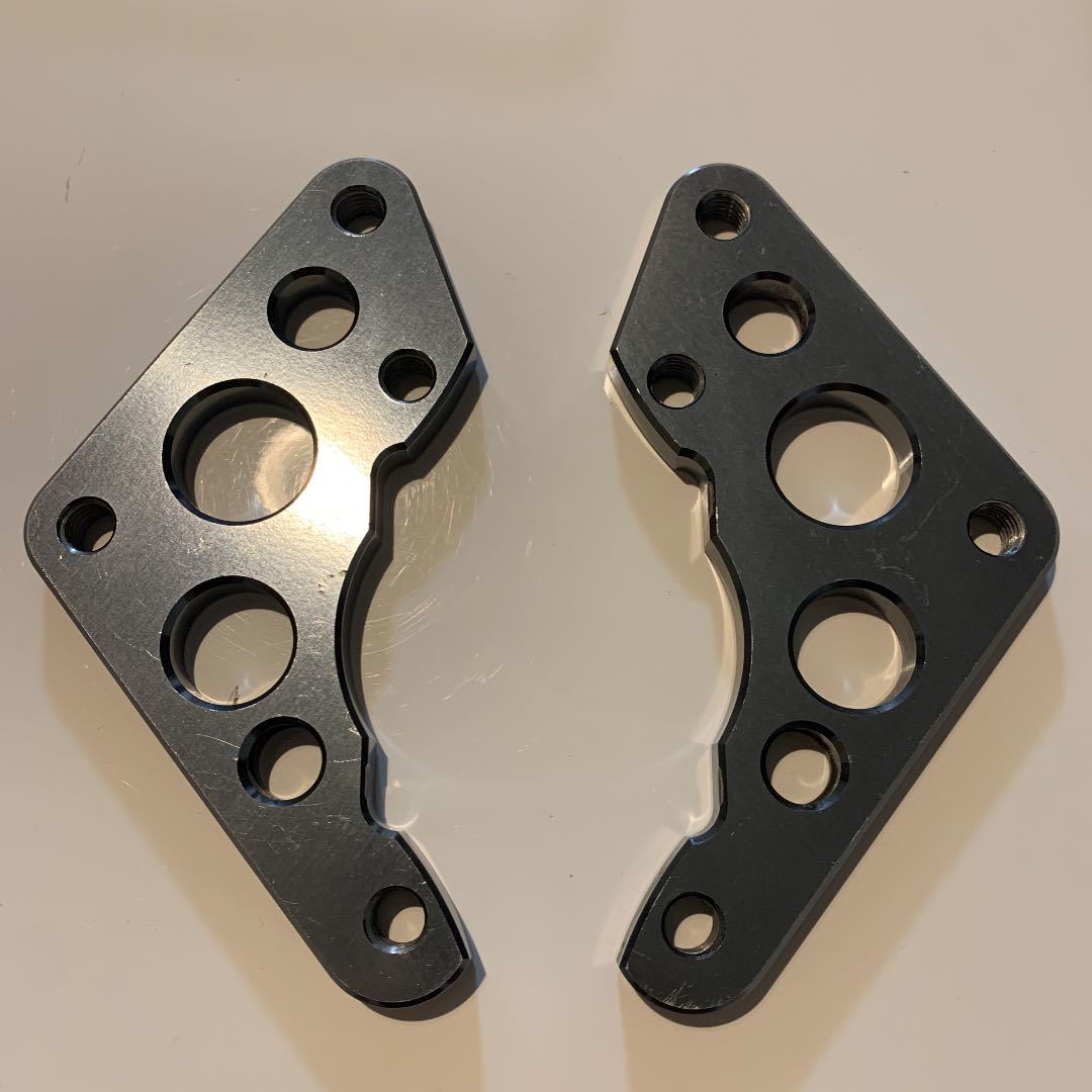 z1r PMC cp2696用キャリパーサポート キャリパーサポート PMC Z1 AP PMC 前後 kz1000mk2 ピー