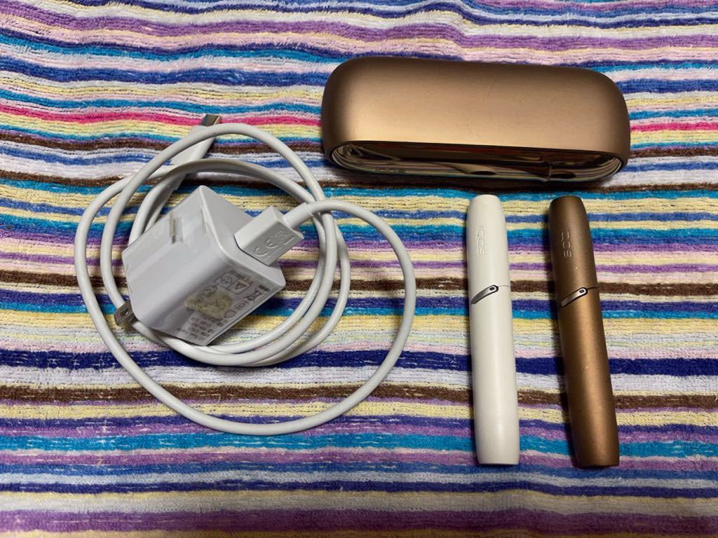iQOS3DUO （ホワイト） IQOS（アイコス）3 DUO キット | IQOS（アイコス）公式オンラインストア