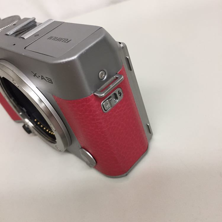 ジャンク】FUJIFILM フジフイルム ミラーレス一眼カメラ X-A3 ボディ