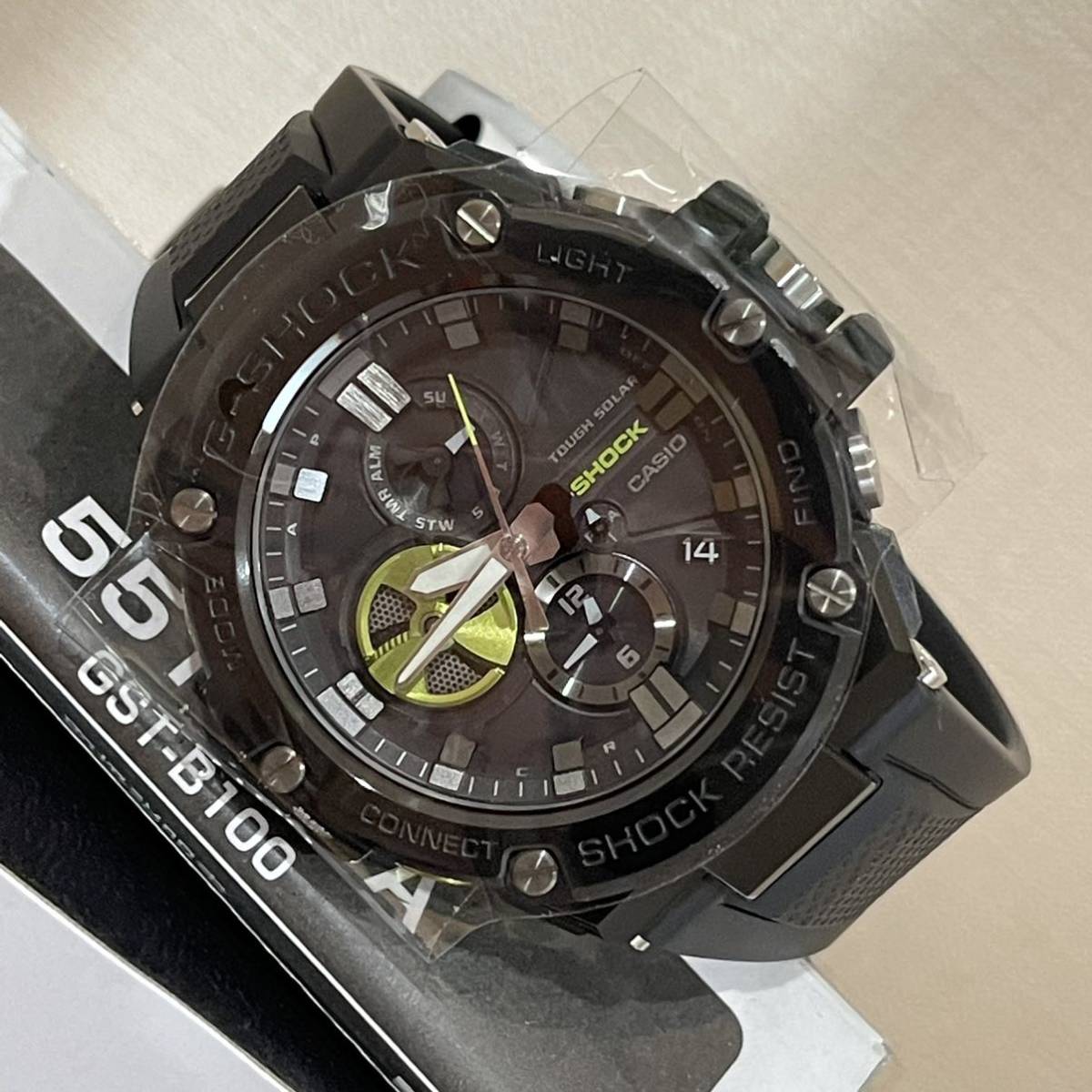 新品 CASIO G-SHOCK G-STEEL GST-B100B-1A3JF Bluetooth Gショック 