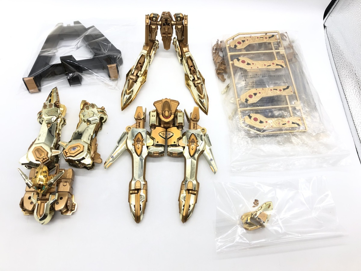 DX超合金 創聖合体 アクエリオン ゴールドバージョン 箱無し 破損品 欠 