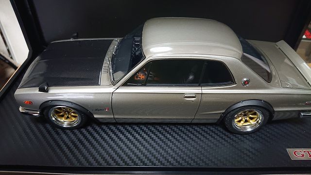 IG0043 1/18 Nissan Skyline 2000 GT-R (KPGC10) イグニッションモデル
