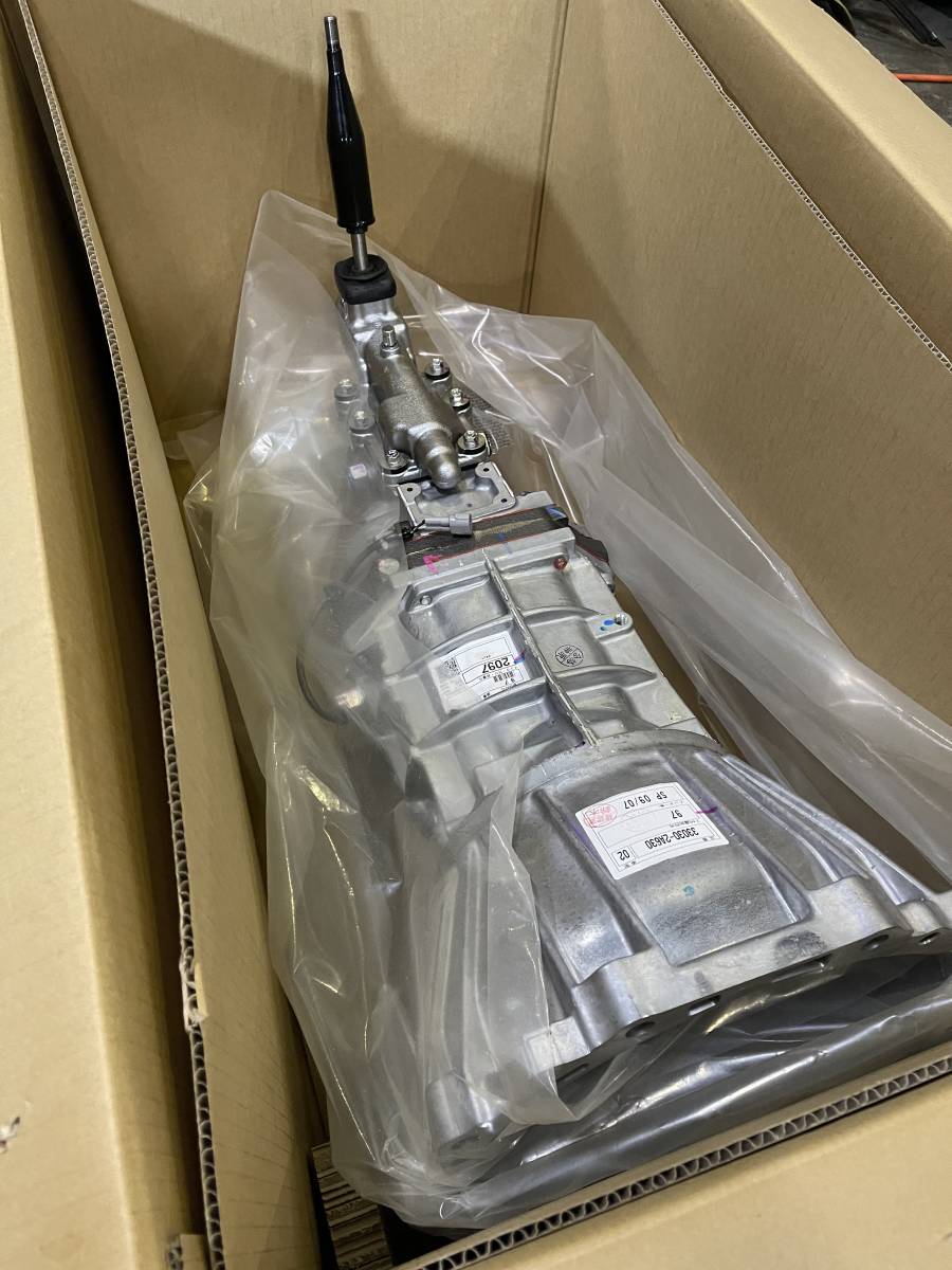 新品 JZX110ミッション JZX 100 90 1JZ 2JZ 下取りも可能。