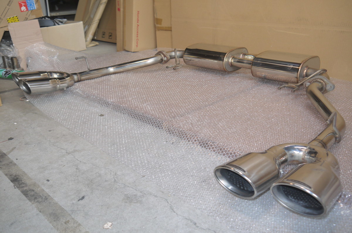 オデッセイ Rc1 前期 エグゼクティブマフラー 左右ｖテールデュアル出し 社外品 売買されたオークション情報 Yahooの商品情報をアーカイブ公開 オークファン Aucfan Com