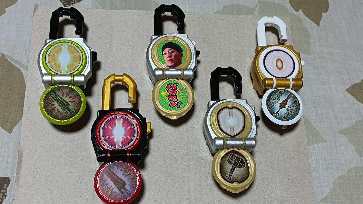 CSMロックシード 凰蓮シャルモンセット CSM ドングリ シャルモンセット