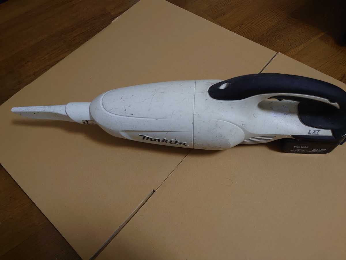 マキタ : 14.4V充電式クリーナー CL141FDZW(本体のみ 互換 14.4V 