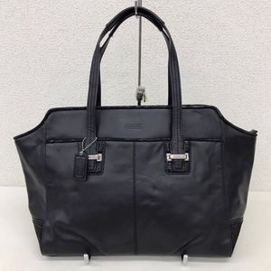 コーチ 6245の値段と価格推移は 9件の売買情報を集計したコーチ 6245の価格や価値の推移データを公開