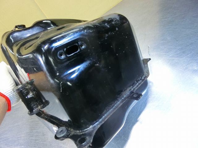 FZR400R ガソリンタンク☆2TK、1WG、F3レーサーレプリカ_6