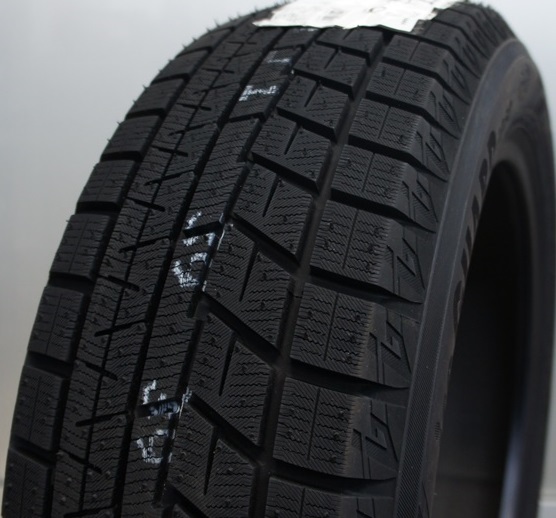 爆買い，限定SALE 出品=在庫OK 2020年製造 ヨコハマ スタッドレス アイスガード iceGUARD IG60A 245/45R18 100Q 1本 送料別途 数量限定(ヨコハマタイヤ)｜売買されたオークション情報、yahooの商品情報をアーカイブ公開 - 18インチ