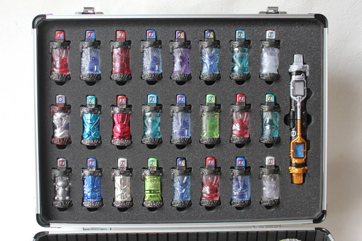 ケースのみ商品☆仮面ライダービルド/ DX ビルドドライバー/フルボトル