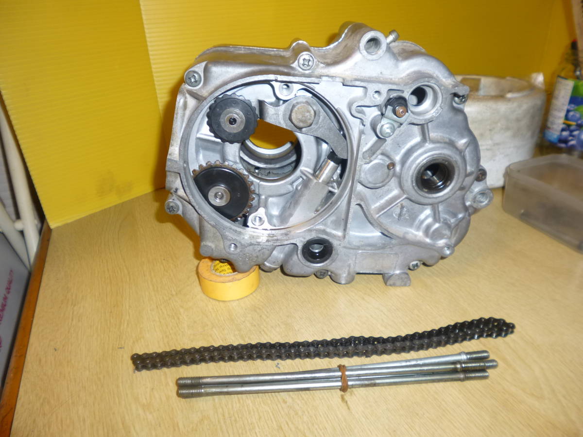 ホンダ SS50 クランクケース 6V モンキー DAX ダックス