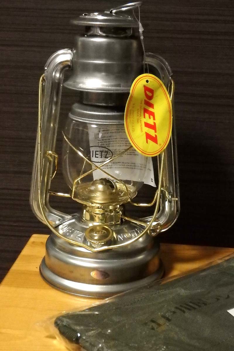  デイツ DIETZ78 江戸川屋ランプオリジナルカラー クリアーGT ランタンバッグセット(灯油ランタン)｜売買されたオークション情報、yahooの商品情報をアーカイブ公開 - オークファン 灯油ランタン