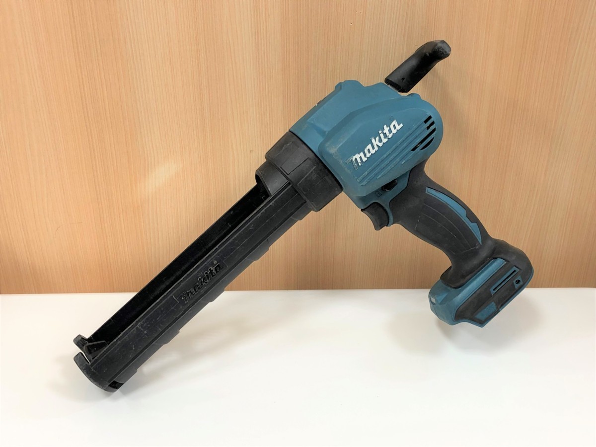 ◇makita マキタ 充電式コーキングガン CG140D 電動工具 本体のみ 現状品◇000576