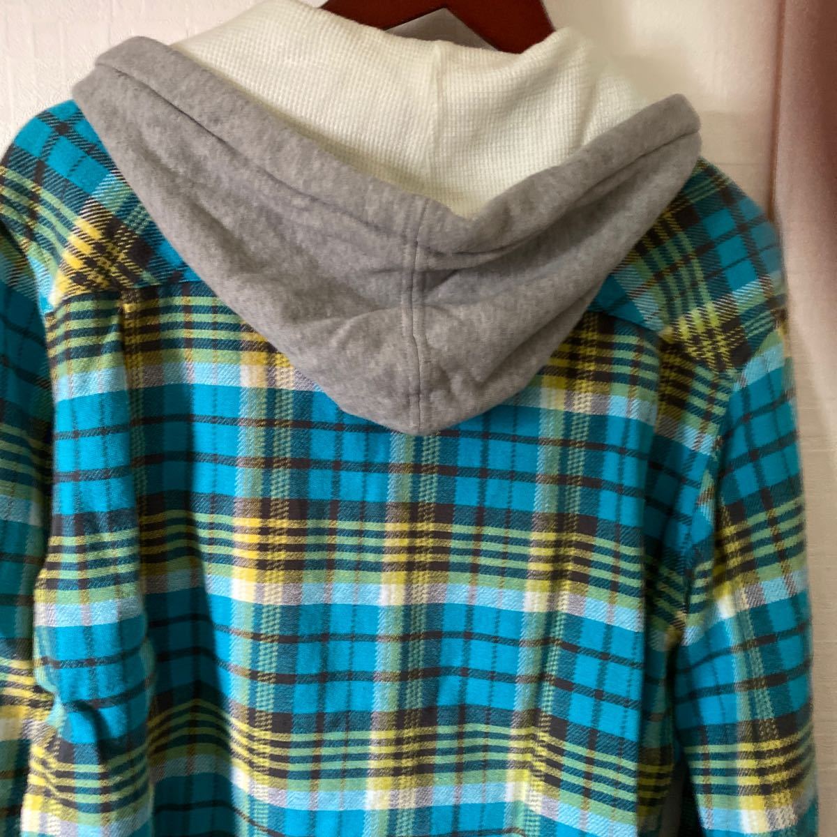 エクストララージXLARGEチェックネルシャツ フード付きxl(長袖シャツ