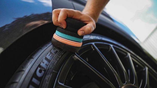 オートフィネス ハンディパックアプリケーター+スクラブスポットパッド ハンディパック アプリケーター SPOT TYRE AutoFinesse 日本正規品 2個入り スクラブスポットパッド ハンディパックアプリケーター+タイヤスポットパッド2 タイヤワックス ハンディパックアプリケーター+ワックススポットパッド キ*ク様 新品 Handi