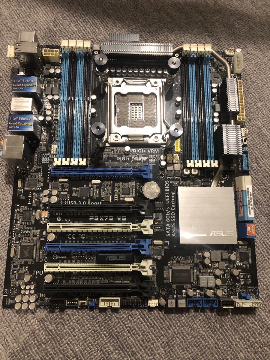 中古品 マザーボード ASUS P9X79 WS ジャンク ASUS P9X79 マザーボード