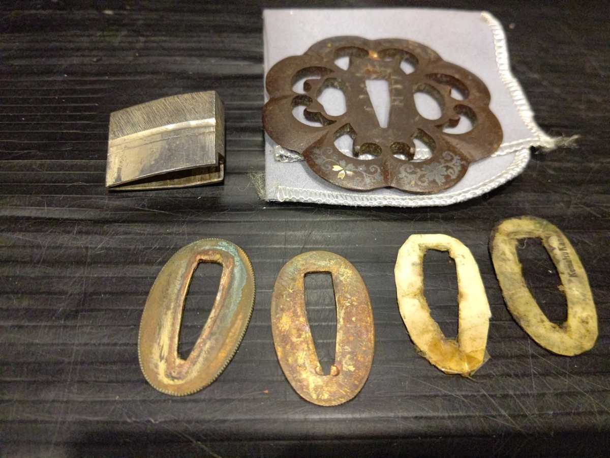 刀装具 柄 切羽 縁頭 日本刀 鍔 刀装具の解説／名古屋刀剣博物館