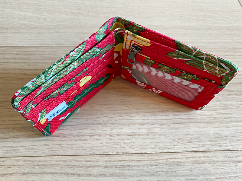 Vans ヴァンズ 財布 カードケース 赤 アメリカ購入 アメカジ ミニ アウトドア フェス キャンプ バンズ ウォレット ガレージブランド 男性用 売買されたオークション情報 Yahooの商品情報をアーカイブ公開 オークファン Aucfan Com