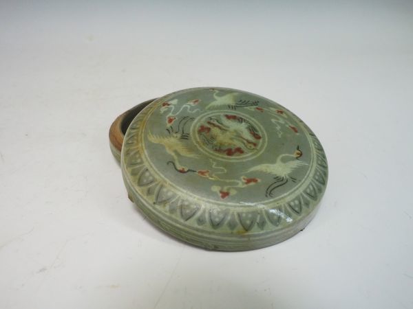 高麗 李朝 コレクター放出品】青磁 象嵌 辰砂 鳳凰紋 合子 箱付 李朝