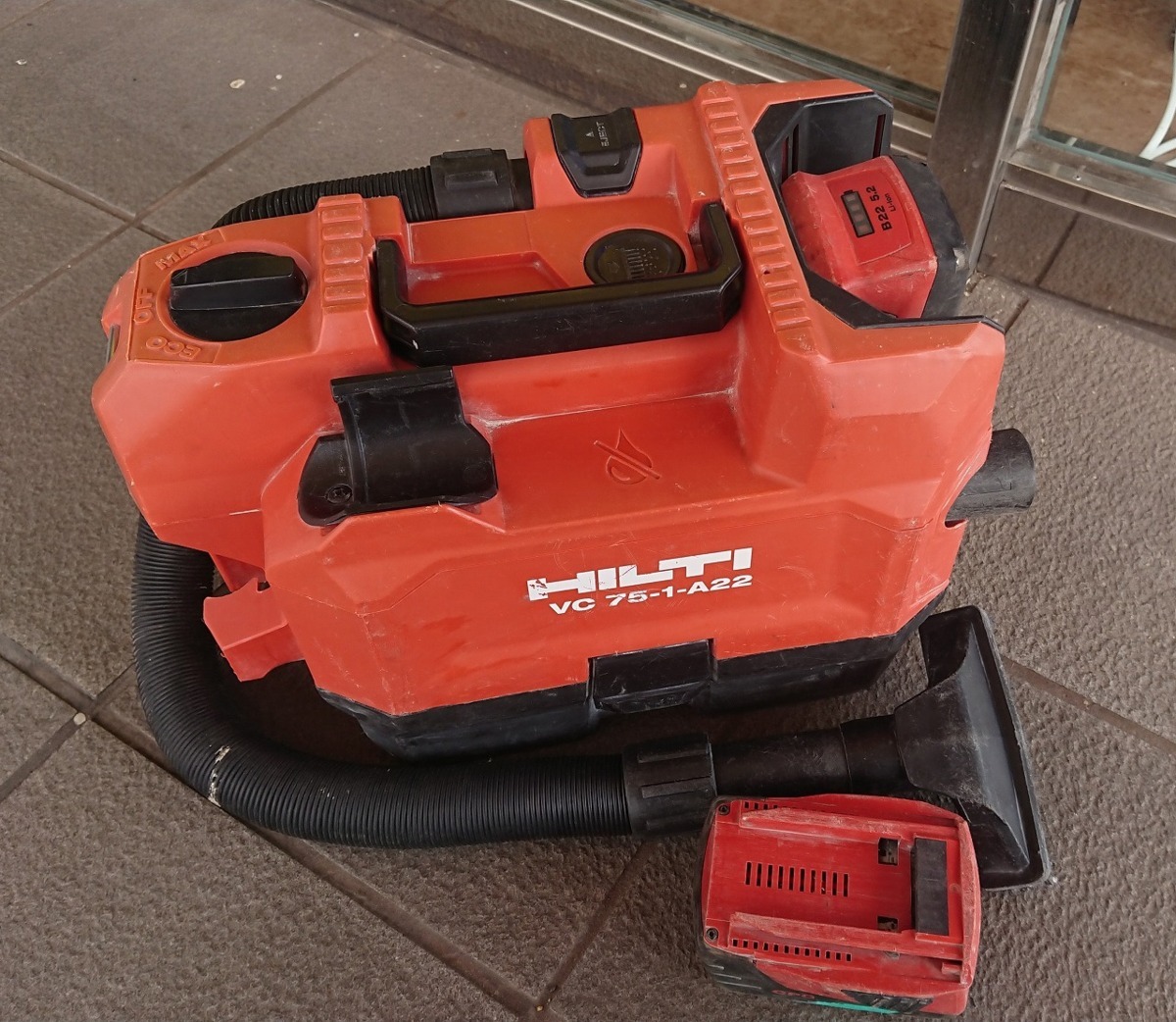 HILTI VC75-1-A22 充電式集じん機 日本ヒルティ 製品紹介HILTI HILTI VC75-1-A22 充電式集じん機 日本ヒルティ 製品紹介HILTI