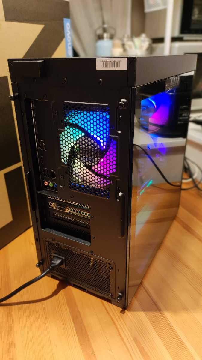 新品未使用】ゲーミングPC Lenovo Legion T550［Ryzen5 3600 GTX1080 