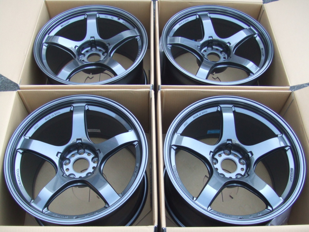 Made in JAPAN 18インチ 4本セット 9.5J +45 GUNBK 5-114.3 AME TRACER 