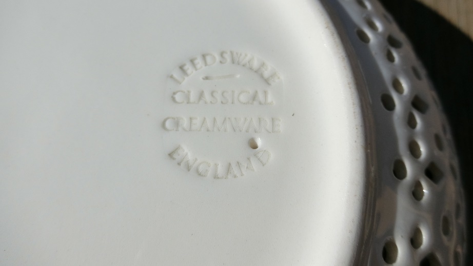 Royal creamware - Etsy 日本