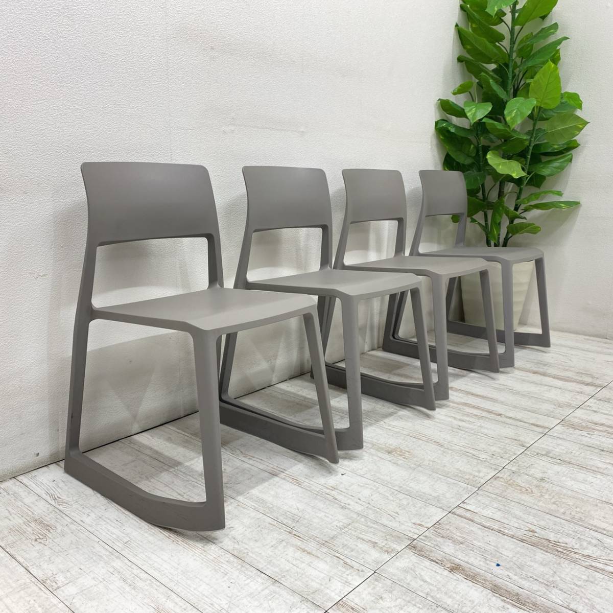 受注生産可能 送料無料□ Vitra ヴィトラ TipTon ティプトン 