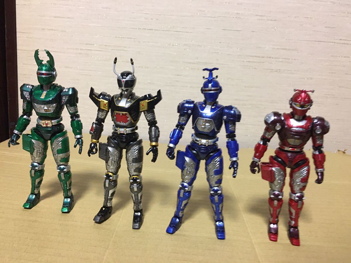 バンダイ 魂ウェブ商店限定S.H.フィギュアーツ 重甲ビーファイター4体  