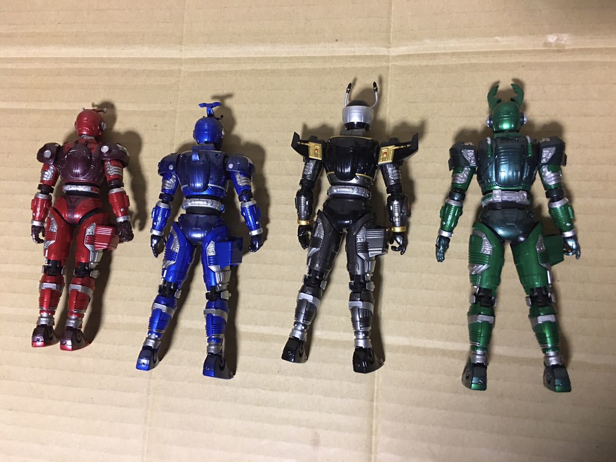 バンダイ 魂ウェブ商店限定S.H.フィギュアーツ 重甲ビーファイター4体  