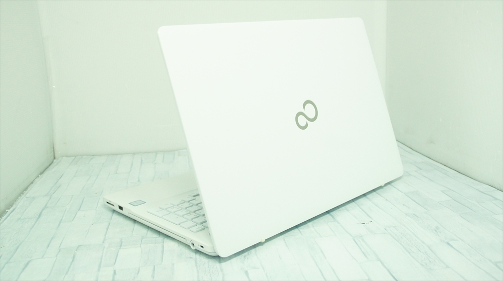 ⁄ FMVA50C3WP LIFEBOOK AH50⁄C3 FUJITSU i7 Core 富士通 7700HQ 2.80