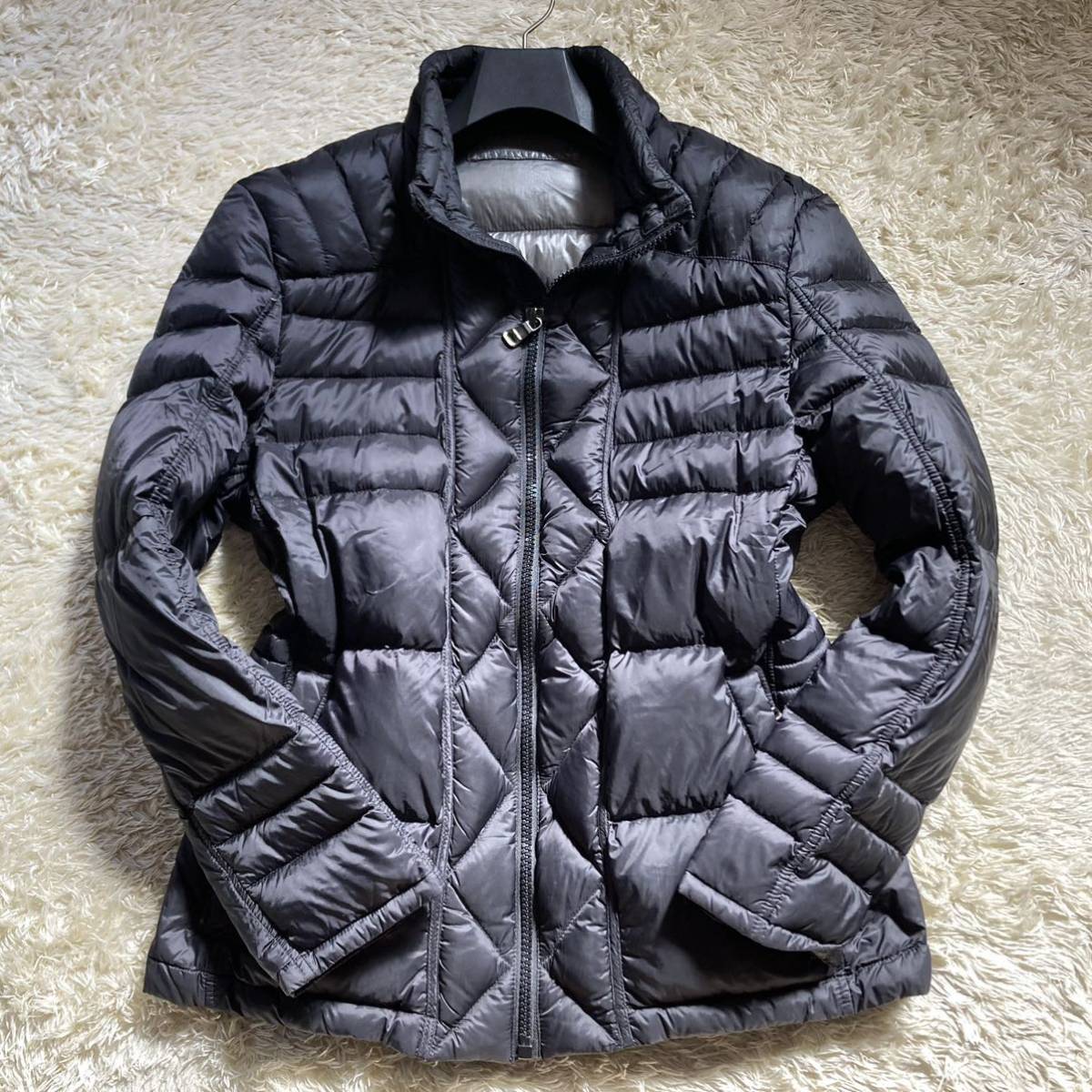 HUGO BOSS】保温性抜群の1着◎美シルエット ダウンジャケット リアル 