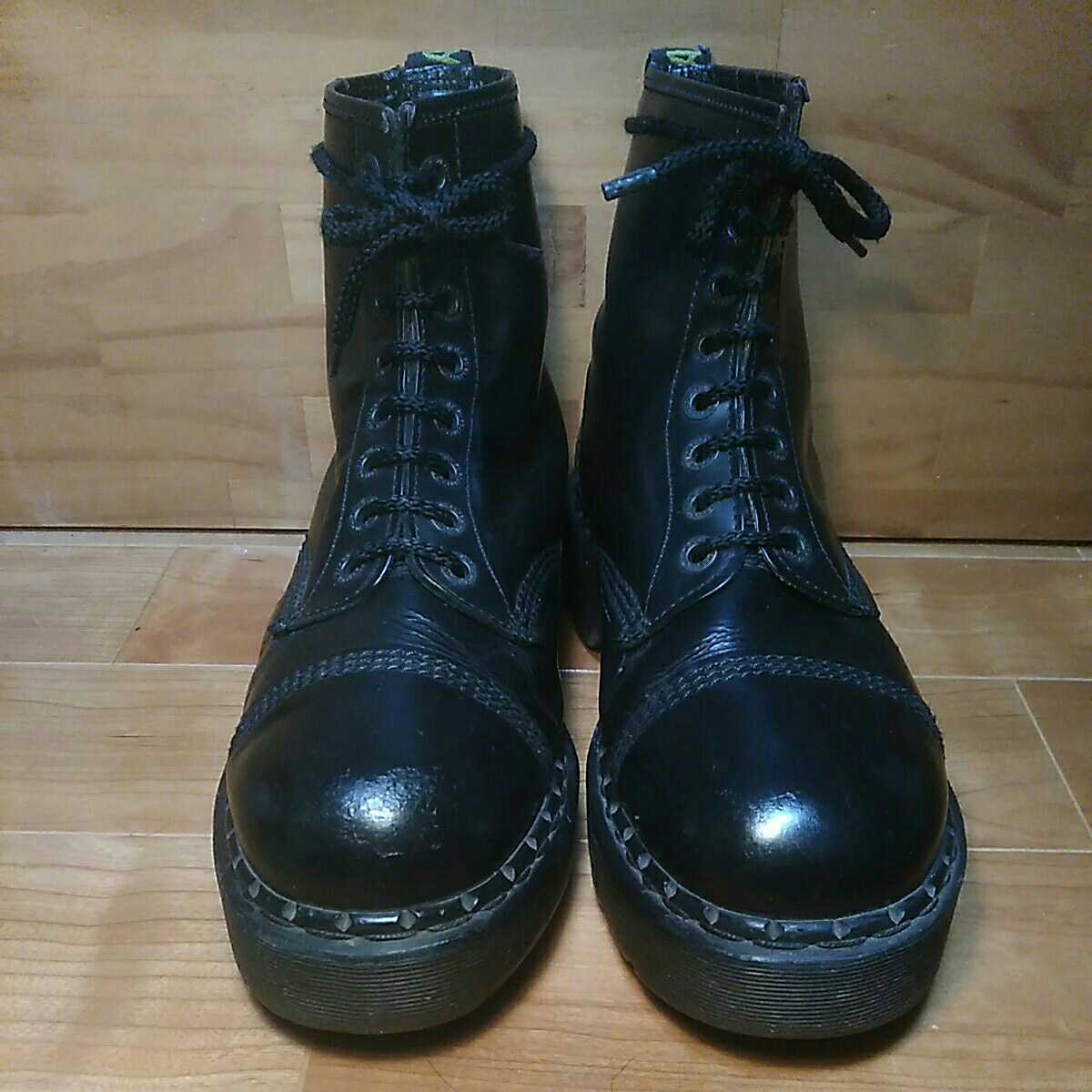 貴重 入手困難 英国製 ドクターマーチン Dr.Martens 8ホールブーツ