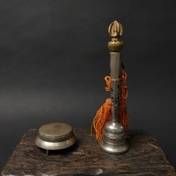 藏 希少 !!【 持鈴 鈴鉦 袋セット 】在銘 京與 お遍路 御詠歌 金剛鈴 鉦吾 鳴物 密教 法具 仏教 仏具 美術 骨董 古美術 時代物 古道具_2