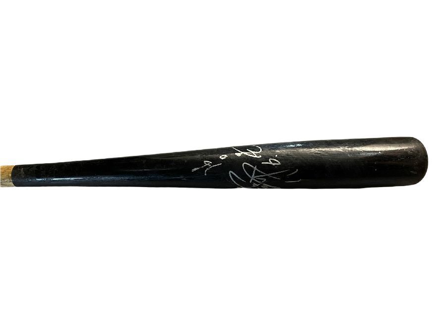 中日ドラゴンズ 井端弘和 実使用 直筆サイン入り クラック入りバット 
