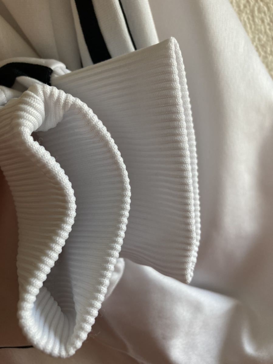 Adidas アディダスジャージ ビンテージ アディダスジャージ トラックジャケットサチモス 90s トレフォイル ホワイト Kj 白ジャージ アディダス 売買されたオークション情報 Yahooの商品情報をアーカイブ公開 オークファン Aucfan Com