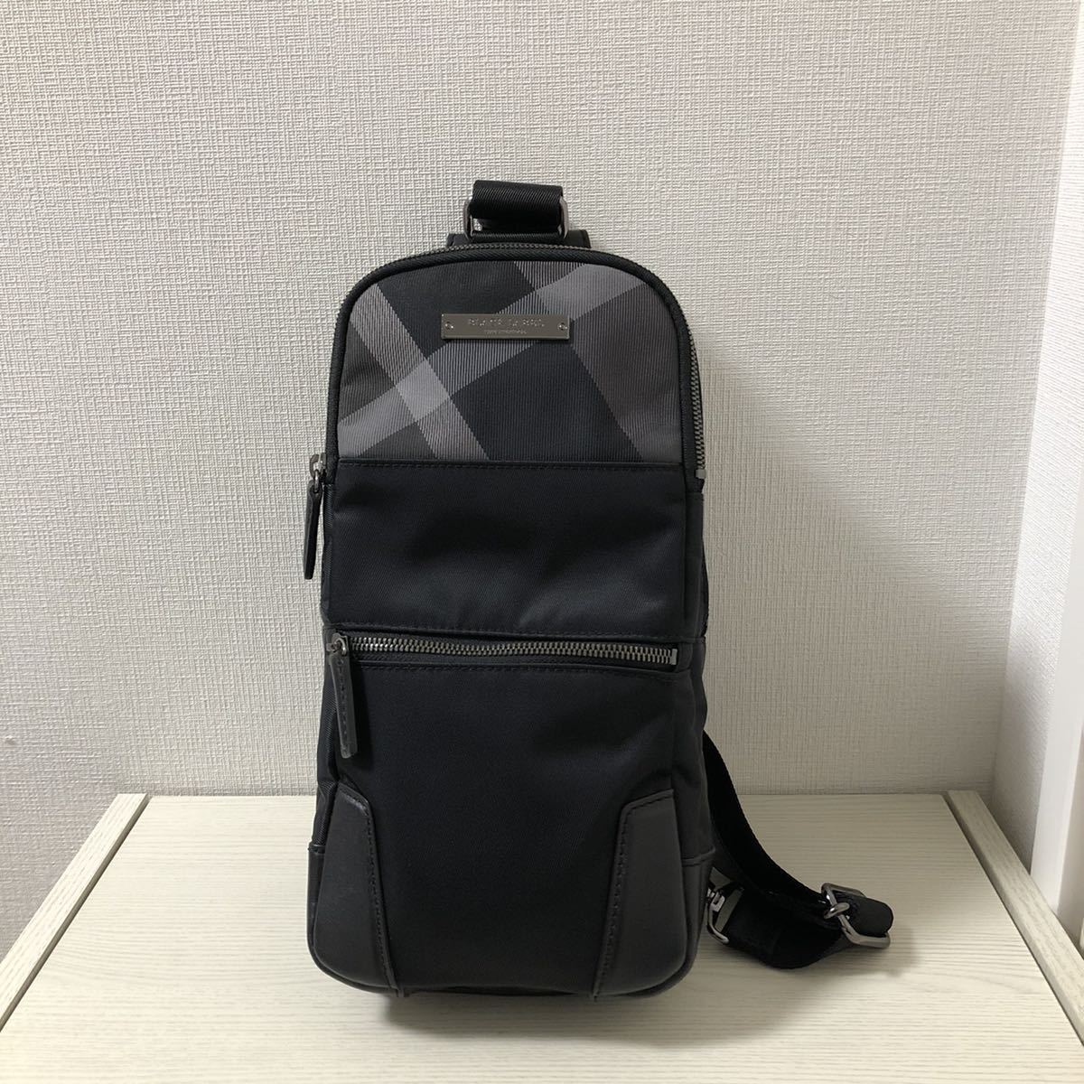 2026，限定SALE 同様 BLACK LABEL CRESTBRIDGE ブラックレーベルクレストブリッジ ボディバッグ ブラック 黒 ワンショルダーバッグ ウエスト(男性用)｜売買されたオークション情報、yahooの商品情報をアーカイブ公 男性用