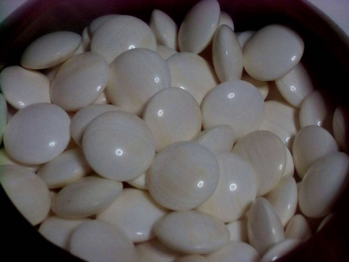 碁石 蛤 36号 那智黒 高級 囲碁 白石 黒石 碁笥付き 囲碁 碁石 蛤/本