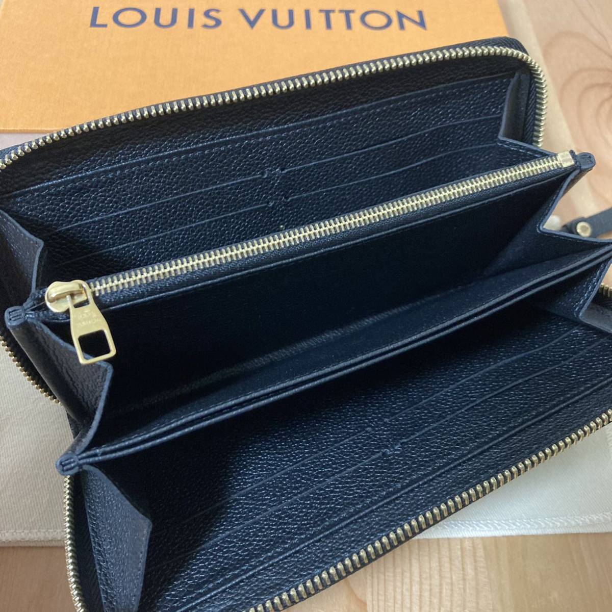 □ほぼ新品□ルイヴィトン モノグラム アンプラント ジッピー