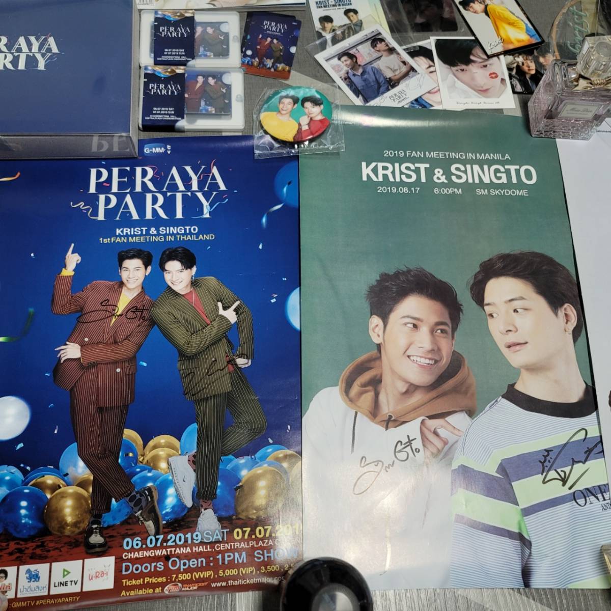 レア） 2017年 KristSingto 縁誌、 Krist直筆サインポラロイド  