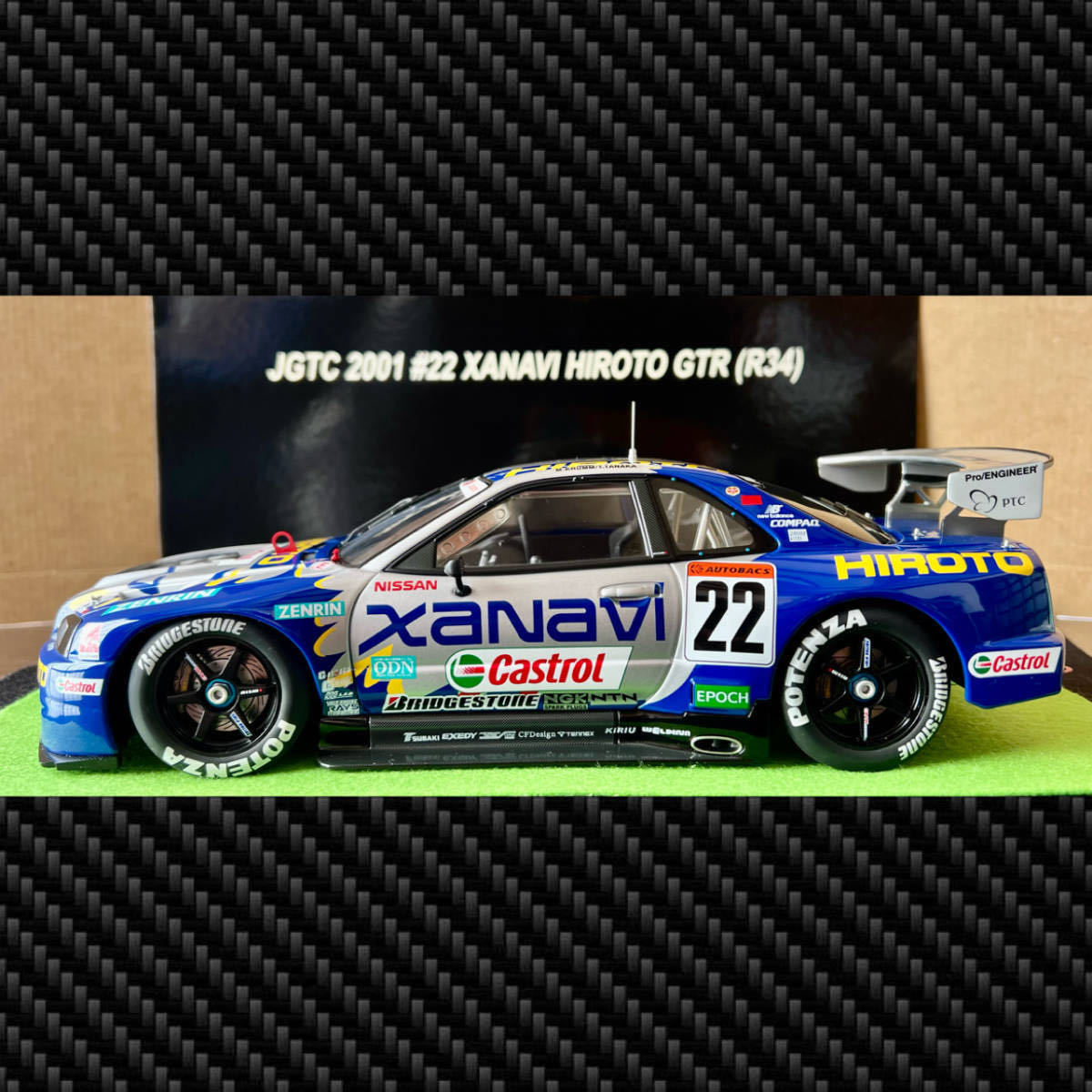 オートアート JGTC 2001 #22 XANAVI HIROTO GTR（R34）(レーシングカー 