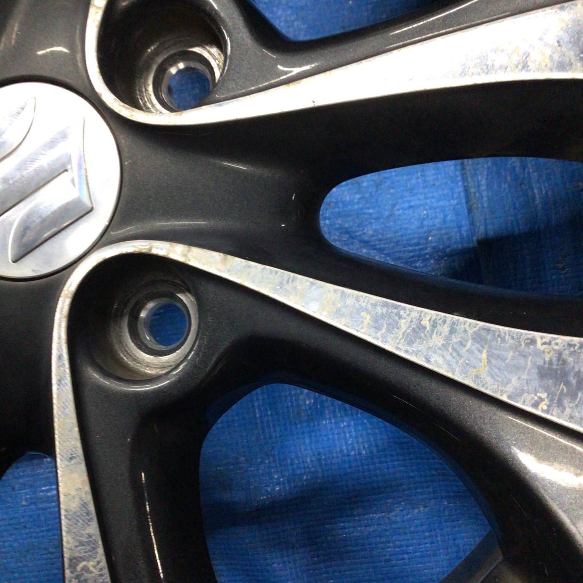 スズキ ワゴンR スティングレー純正アルミホイール 15×4.5J+45 15 