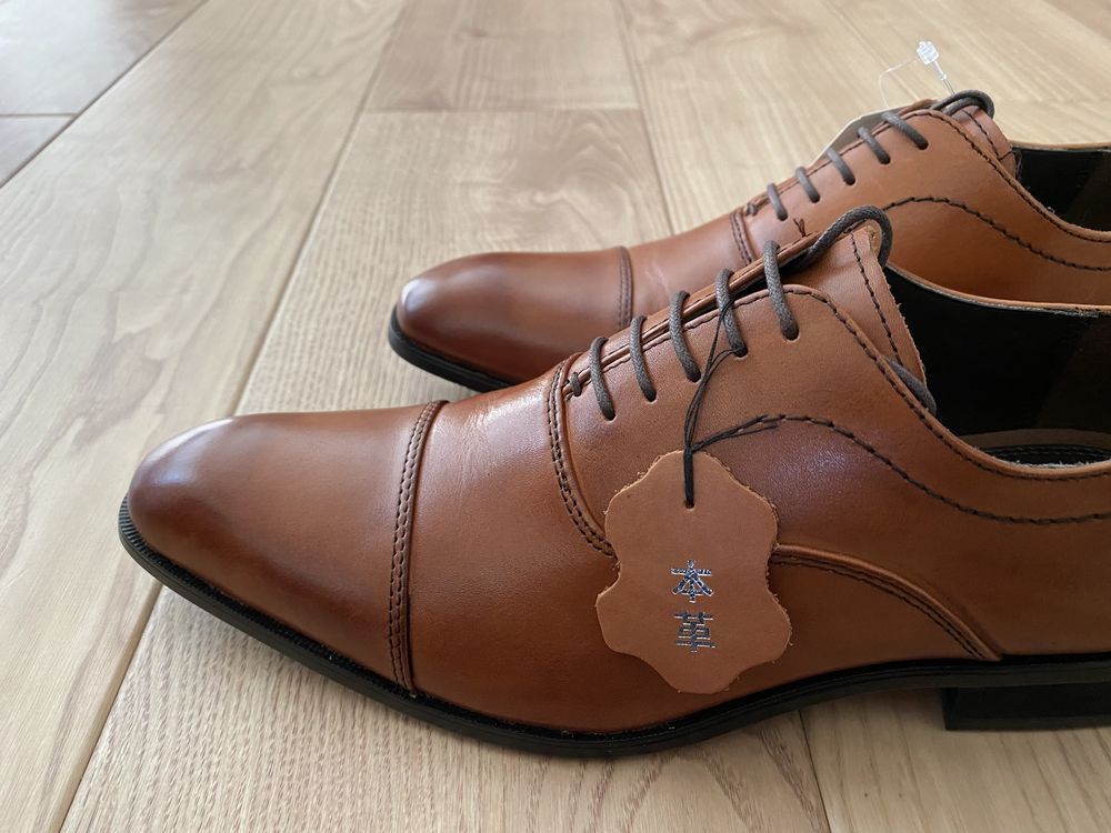 特価 販売 新品箱付き マドラス社 via cammino ヴィアカミーノ 本革